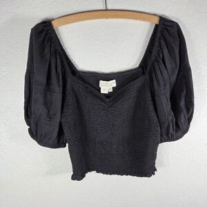 Saltwater Luxe Smocked Black Puff-Sleeve Cropped Top Size M Rayon